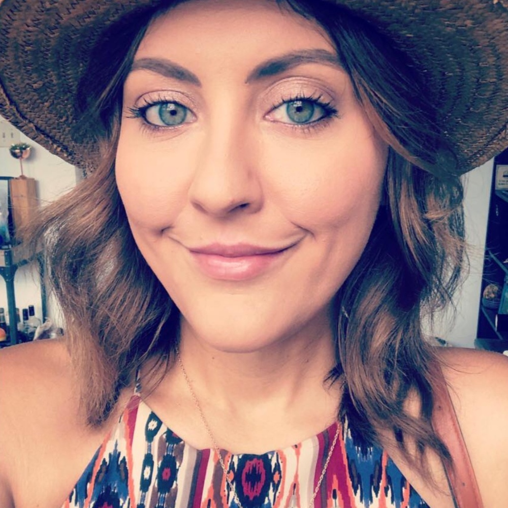 Meet your Posher, Jessica